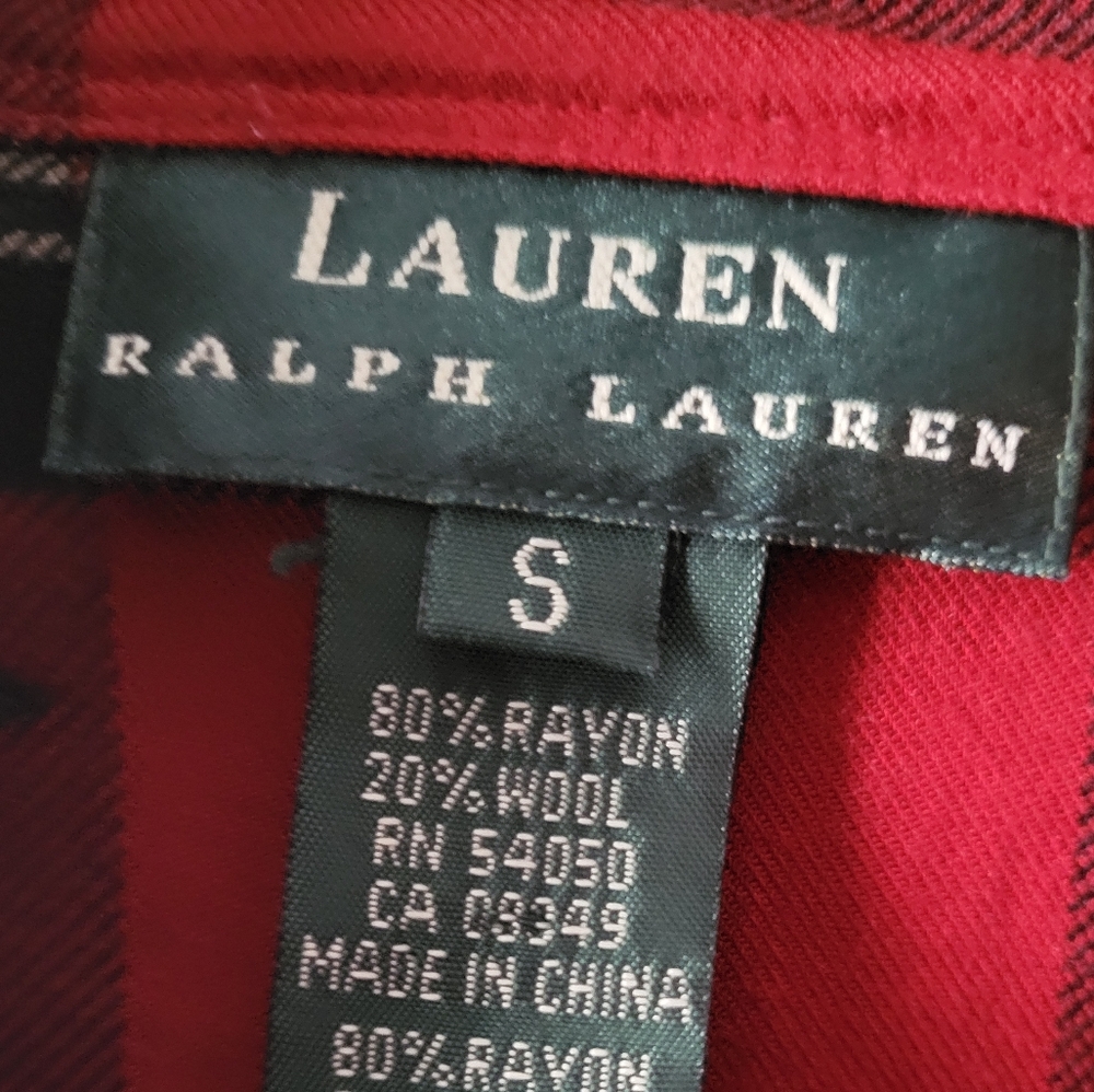 Lauren Ralph Lauren Red Plaid Button Down Shirt - Picture 2 of 12
